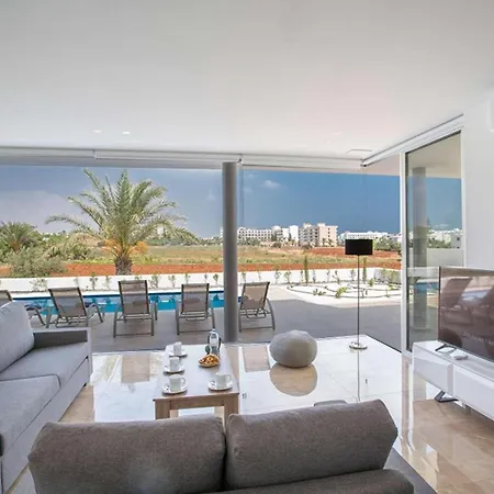 Pearl 2 Protaras