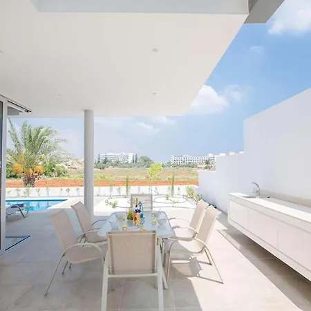 Pearl 2 Villa *